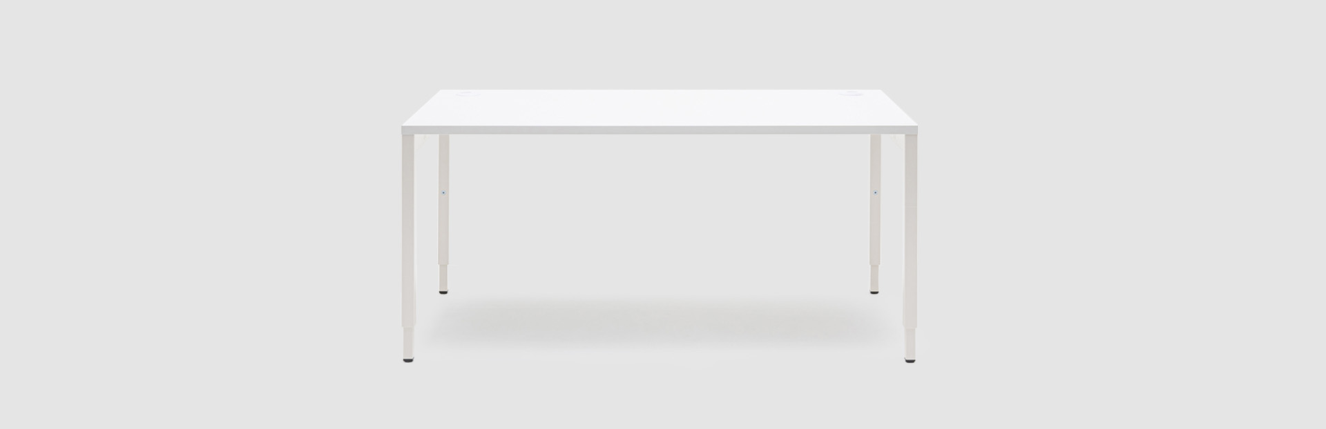 biurko z manualną regulacją wysokości Ogi Y z regulacją wysokości