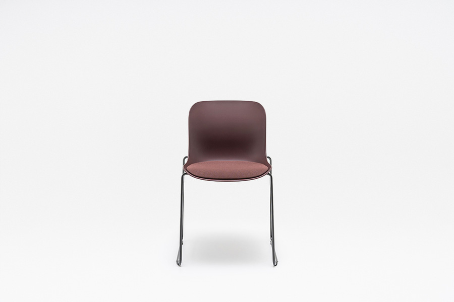 Baltic 2 Remix krzesło plastikowe z poduszką na płozie
