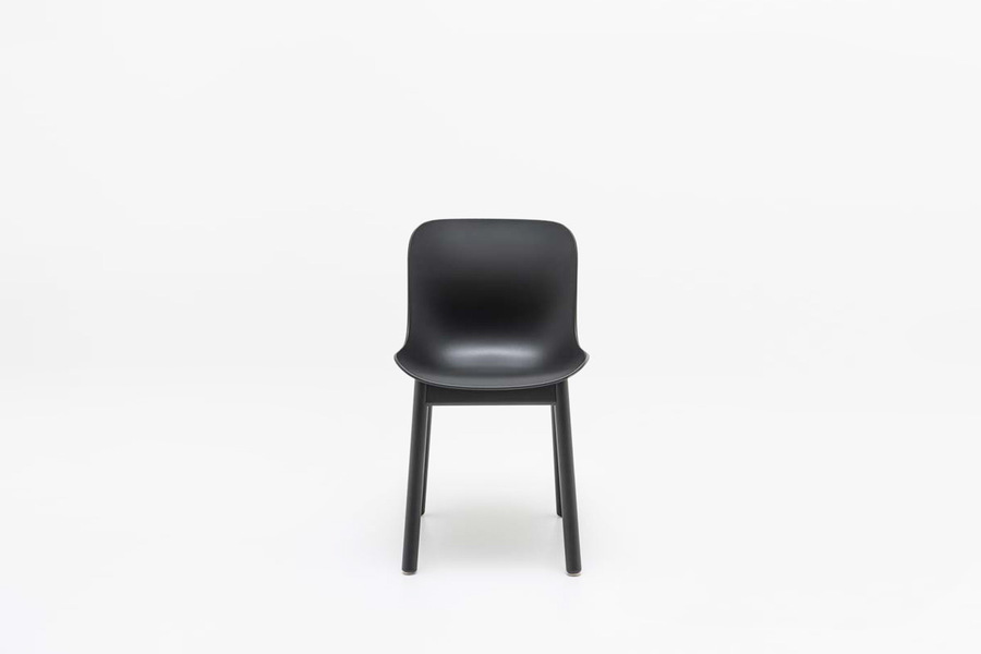 Baltic 2 Basic krzesło plastikowe podstawa drewniana
